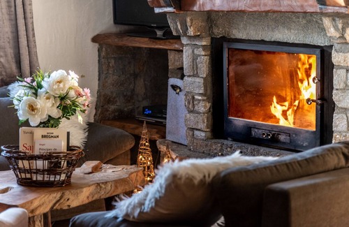 Montalbert Apartment | Apartment on the slopes, 50 metres from the ski lifts