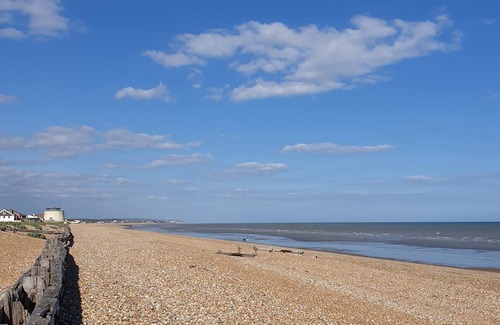 Eastbourne City Centre Apartment | Apartment on the Seaside opposite the Pier.