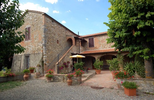 San Macario In Monte Apartment | Apartment on Tuscan Agriturismo close to a village