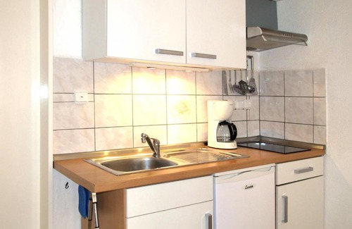 Cuxhaven Apartment | Apartment Osterende-2 by Interhome