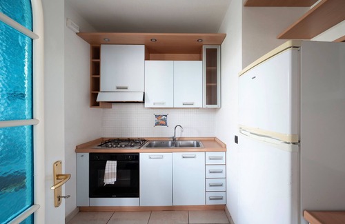 Otranto Apartment | Apartment 'Otranto - Apt 1' with Shared Terrace, Wi-Fi and Air Conditioning