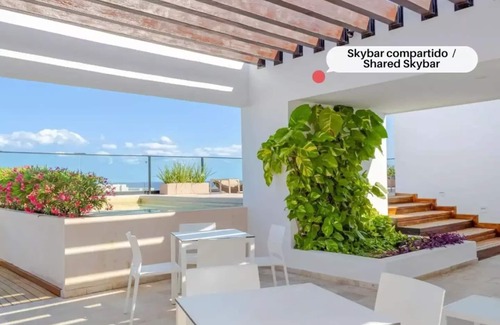 Luis Donaldo Colosio Apartment | Apartment overlooking the 5th avenue 200 meters from the Caribbean Sea