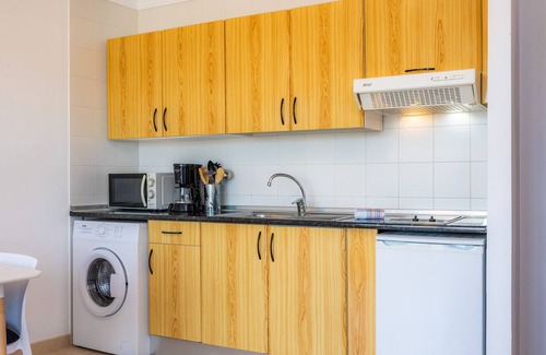 Cala Agulla Apartment | Apartment 'Perleta' with Sea View, Wi-Fi and Air Conditioning