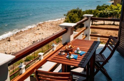 Marina di Caronia Apartment | Apartment Pinta by Interhome