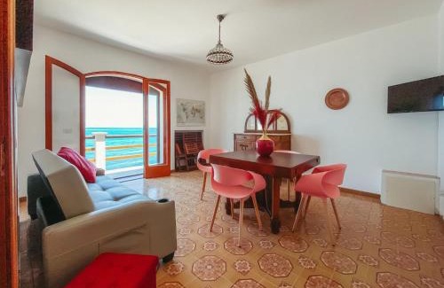 Marina di Caronia Apartment | Apartment Pinta by Interhome