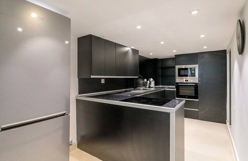 Campoamor Apartment | Apartment 'Planta Baja' with Wi-Fi