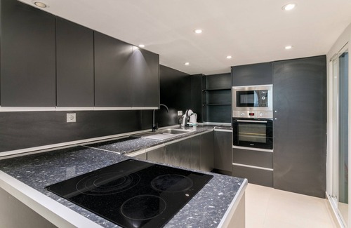 Campoamor Apartment | Apartment 'Planta Baja' with Wi-Fi