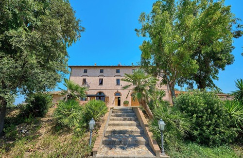 Riotorto Apartment | Apartment 'Poggio alle Forche - Sole' with Shared Pool, Shared Garden and Wi-Fi