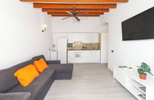 Sa Torre del Ram Apartment | Apartment 'Precioso En Ciudadela' with Private Pool, Private Terrace and Air Conditioning
