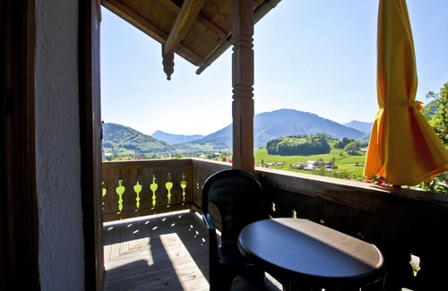 Ruhpolding Apartment | Apartment Puppenstübchen, 53sqm, with balcony, kitchenette, WLAN