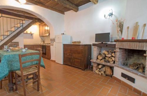 Santa Fiora Apartment | Apartment Quadrifoglio by Interhome