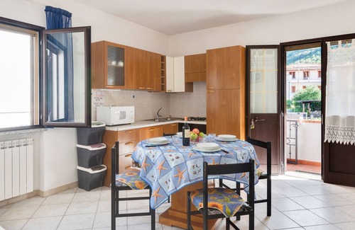 Pomonte Apartment | Apartment "Ramerino" near the beach with sea and mountain view