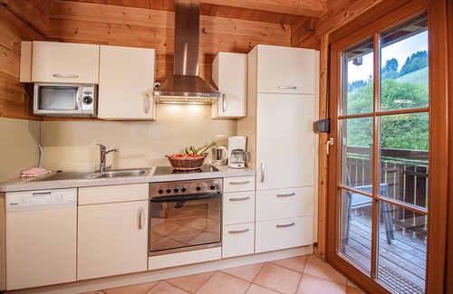 Oberkirch Apartment | Apartment 'Rebberg' with Balcony and Wi-Fi