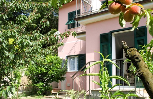 Rossi Apartment | Apartment Rosa by Interhome