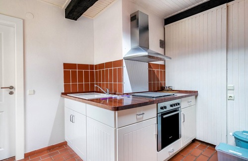 Rodenas Apartment | Apartment 'Rosenwohnung' with Shared Garden and Wi-Fi
