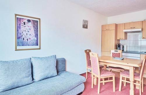 Berwang Apartment | Apartment Roter Stein - Landhaus Cornelia Berwang