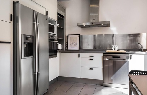 El Arenal Apartment | Apartment 'S' by the sea