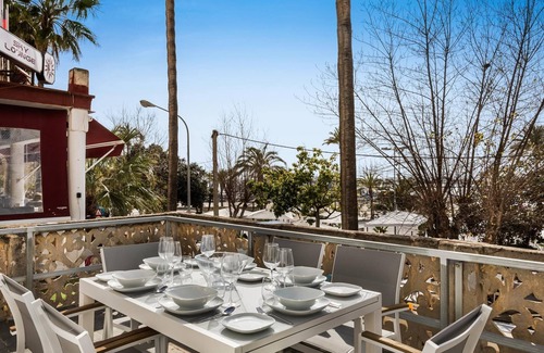 El Arenal Apartment | Apartment 'S' by the sea