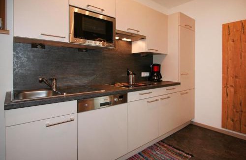 Runhof Apartment | Apartment s' HimmelReich-2 by Interhome