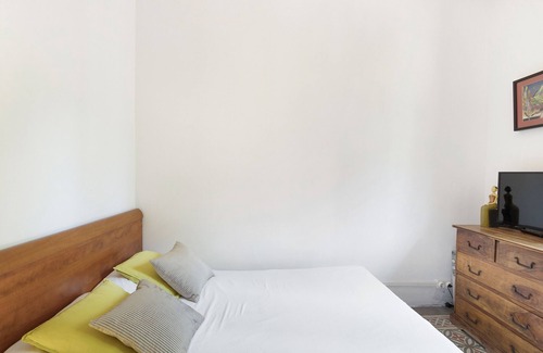 el Camp d'en Grassot i Gracia Nova Apartment | Apartment 'Sagrada Familia' with Balcony and Wi-Fi