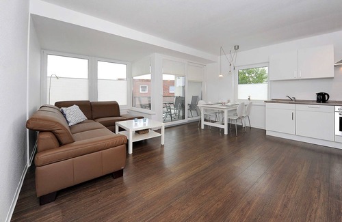 Bensersiel Apartment | Apartment sailboat - House Kunterbunt