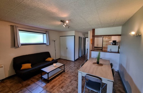 Saint-Genies Apartment | Apartment - Saint Génies- 4 pers - Swimming pool