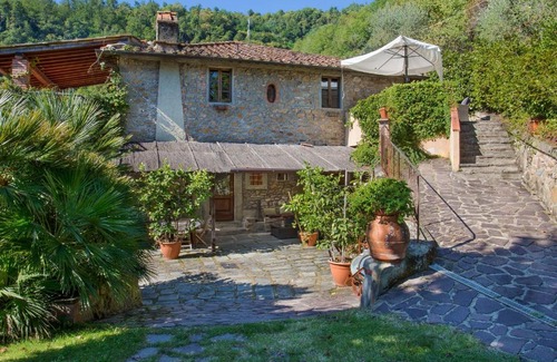 Pescia Apartment | Apartment Santa Margherita-2 by Interhome