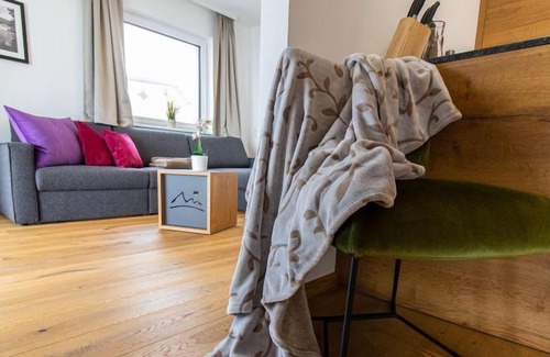 Mariapfarr Apartment | Apartment Saturn Durchgangszimmer in Mariapfarr - 6 persons, 2 bedrooms