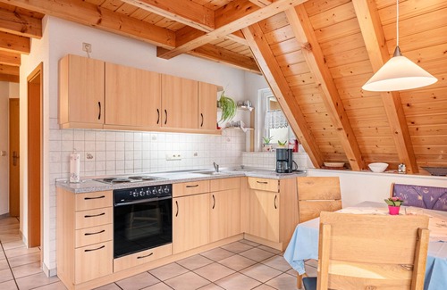 Rudenberg Apartment | Apartment 'Schillingblick' with Shared Garden, Balcony and Wi-Fi