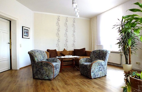 Altenburg Apartment | Apartment Schlossblick Altenburg, in the heart of historic Old Town