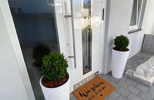 St. Blasien Apartment | Apartment 'Schwarzwaldzauber' with Mountain View, Private Terrace and Wi-Fi