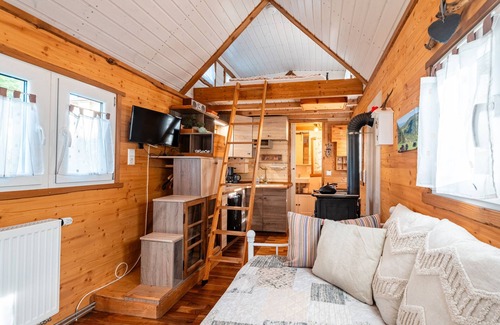 Diersheim House | Apartment 'Schwarzwald' with Private Terrace, Wi-Fi and Air Conditioning