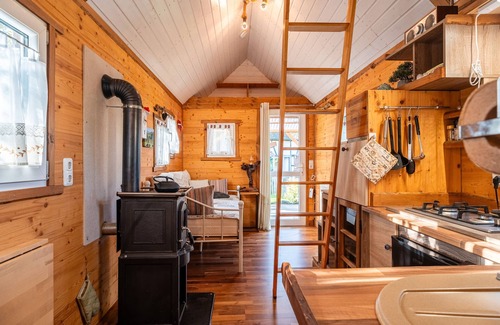Diersheim House | Apartment 'Schwarzwald' with Private Terrace, Wi-Fi and Air Conditioning