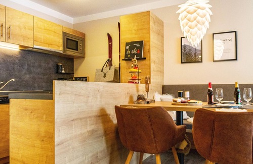 Feldberg Apartment | Apartment 'Schwarzwaldschick' - directly on the ski slope, with mountain view, whirlpool tub