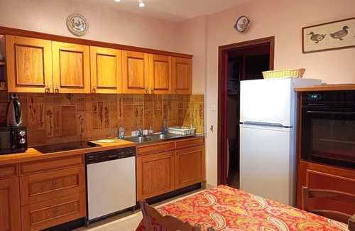 Tregastel Apartment | Apartment sea view with courtyard close TREGASTEL