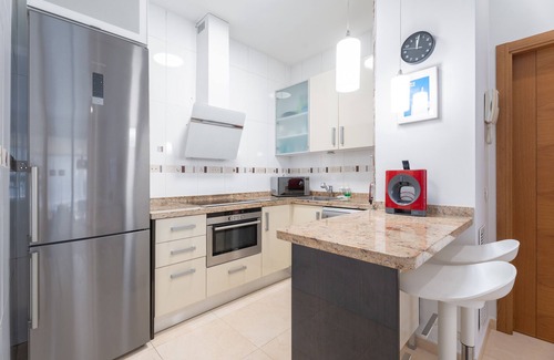 Alboraya Apartment | Apartment 'Seaside Modern Flat' with Sea View, Wi-Fi and Air Conditioning