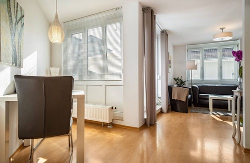 Langenargen Apartment | Apartment 'Seeliebe' with Balcony and Wi-Fi