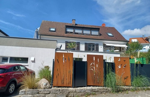 Ueberlingen Apartment | Apartment 'Seenest' with Mountain View, Wi-Fi and Air Conditioning