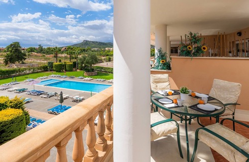 Cala Bona Apartment | Apartment Serendipia Resort with Mountain View