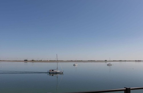 Sint-Annaland Apartment | Apartment Sint Annaland with Marina Views