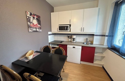 Thonon-les-Bains Apartment | Apartment, sleeps 4, near the spa and lake, Thonon-les-Bains