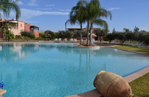 Tassoultante Condo | Apartment sleeps 6 in quiet and secure residence with free parking
