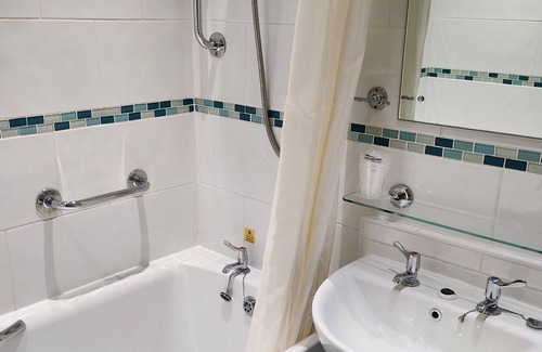 Backbarrow Apartment | Apartment - Sleeps 6 - River View