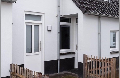 Saint Johannesga Apartment | Apartment Sneekermeer with Water Sports Access