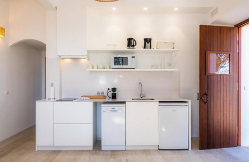 Manacor Apartment | Apartment "Son Crespi Vell" with Pool, Wi-Fi, Terrace & Garden