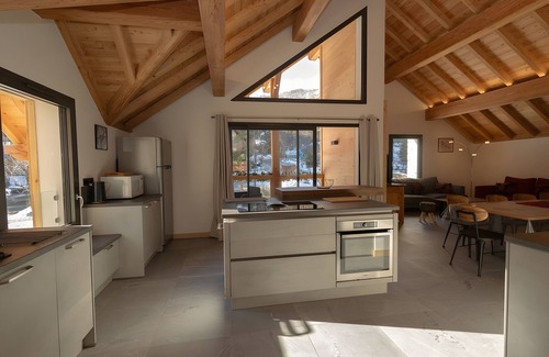 Valloire Apartment | Apartment 'Strato 12' with Mountain View, Private Terrace and Wi-Fi