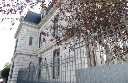 Limoges Apartment | Apartment Suit with private bathroom