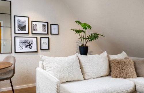 Markkleeberg Apartment | Apartment Suite von Spears - Edles Design mit Balkon und kostenloser Tiefgarage im Neuseenland