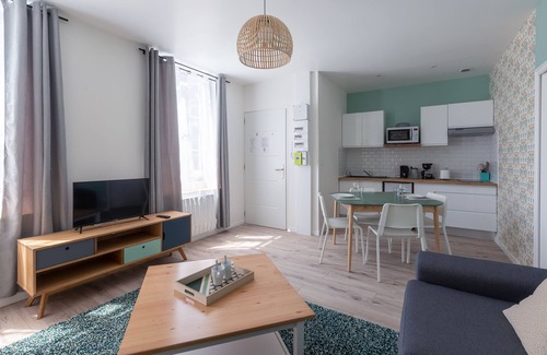 Saint-Quentin Apartment | Apartment-Superior-Ensuite with Shower