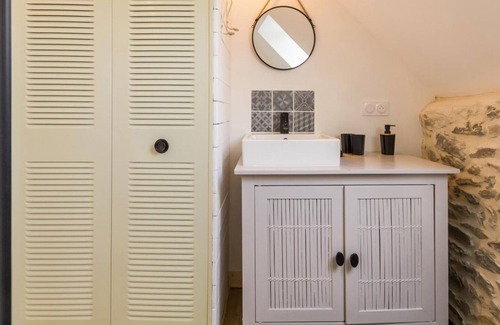 Lingreville Apartment | Apartment Tourneville-sur-Mer, 1 bedroom, 2 persons